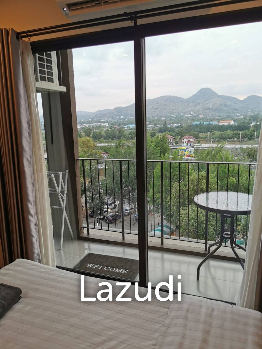 25 sqm High Floor Condo at La Habana Hua Hin