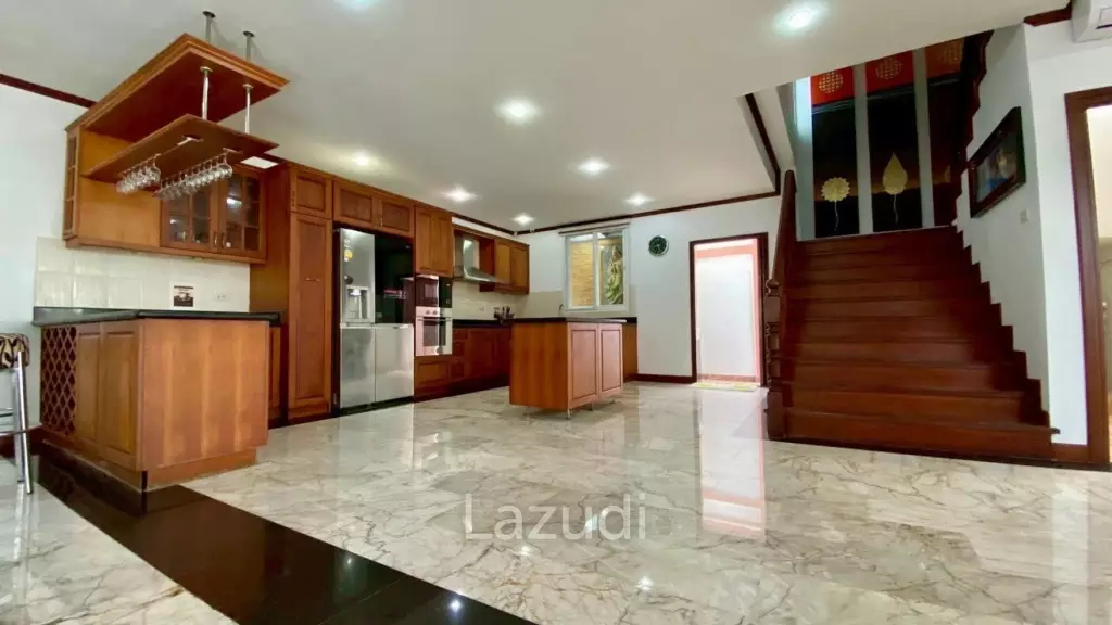 4 Beds 4 Baths 400 SQ.M. Island View Residence