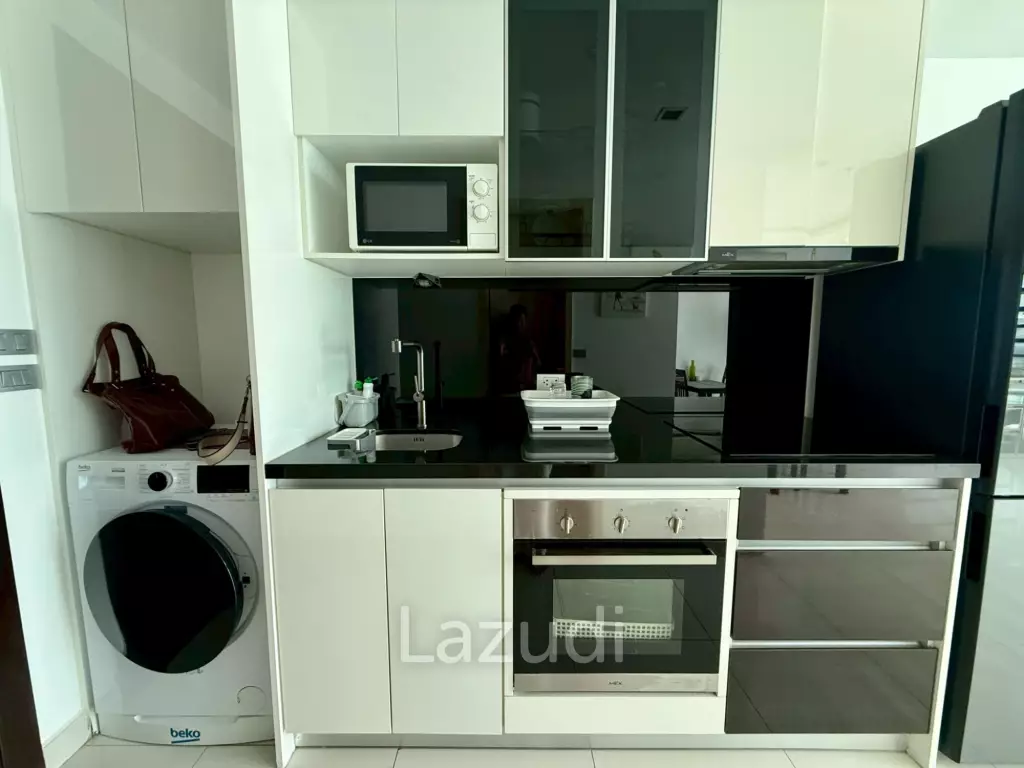 Duplex Unit 1 Bed 2 Bath 66.79 SQ.M. Wong Amat Tower