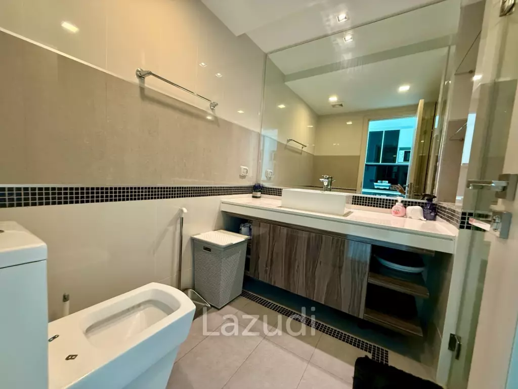 Duplex Unit 1 Bed 2 Bath 66.79 SQ.M. Wong Amat Tower