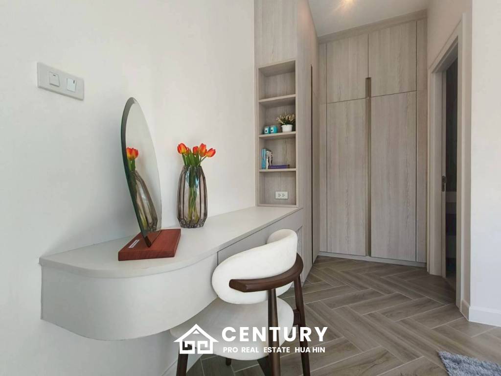 New Custom Model pool villa with solar in Thap Tai Hua Hin