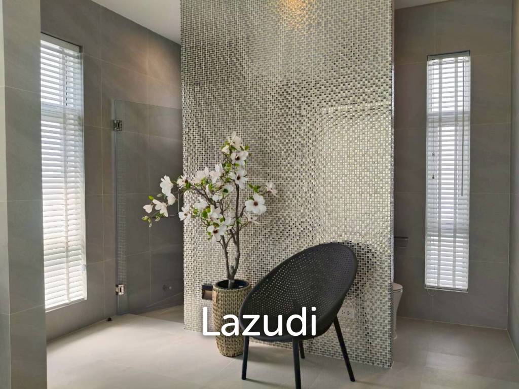 New Custom Model pool villa with solar in Thap Tai Hua Hin