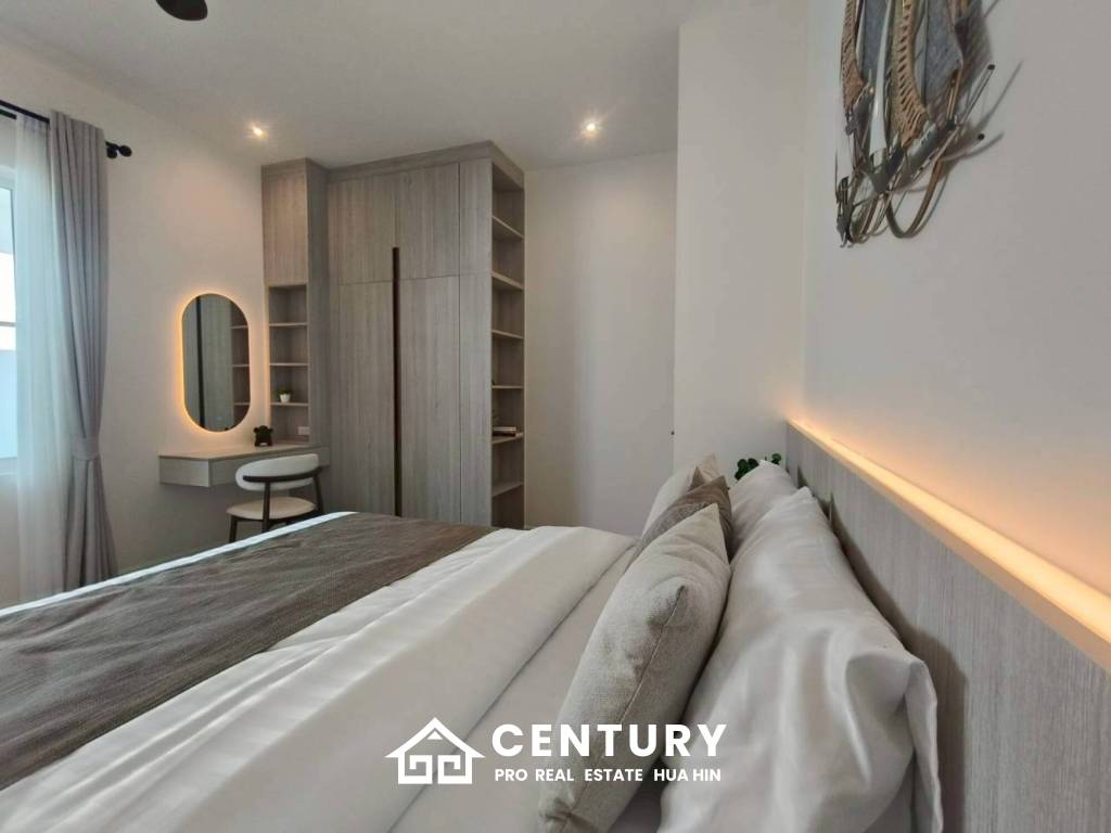 New Custom Model pool villa with solar in Thap Tai Hua Hin