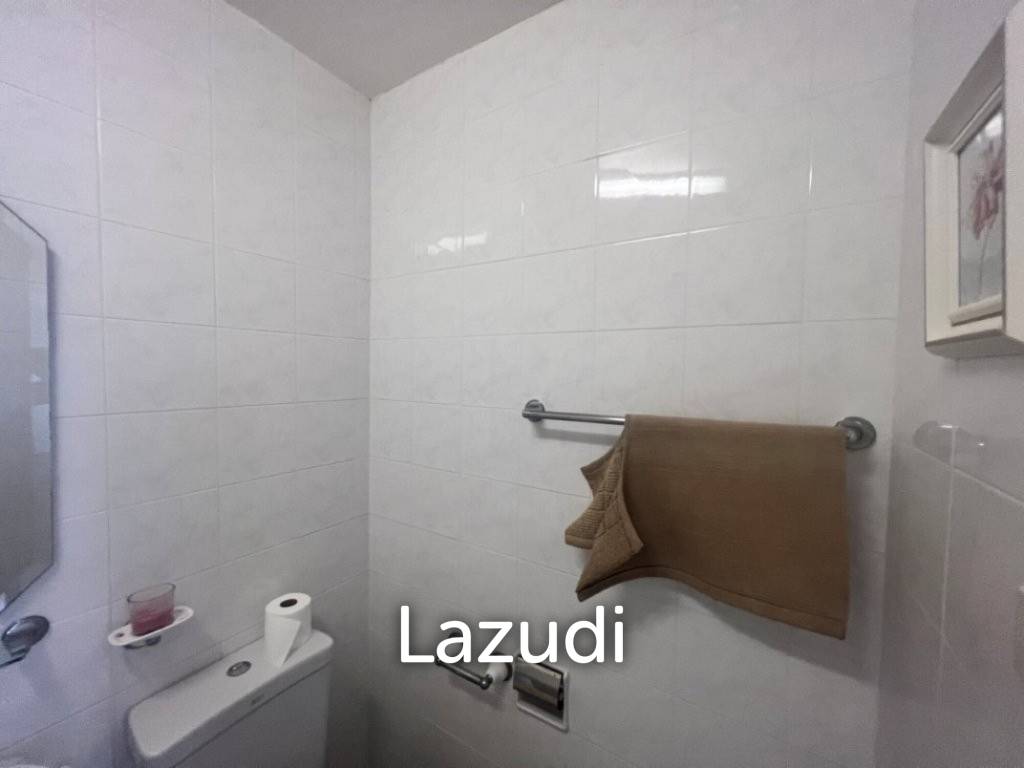 KREDSAI : 2 storey 7 bed freehold beachfront villa