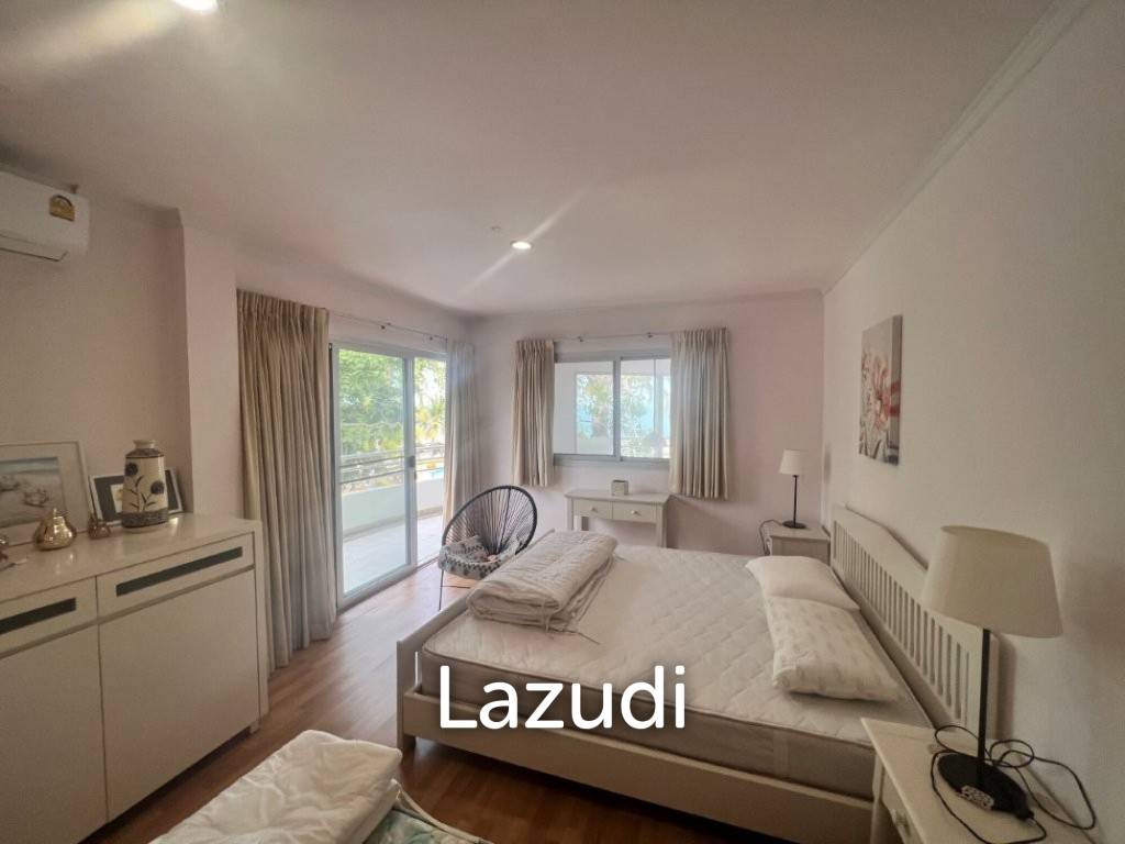 KREDSAI : 2 storey 7 bed freehold beachfront villa