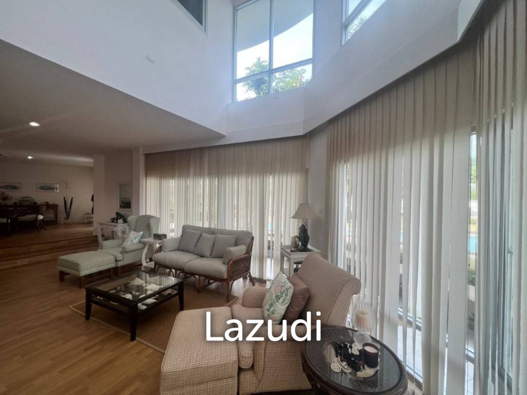 KREDSAI : 2 storey 7 bed freehold beachfront villa