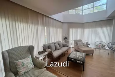 KREDSAI : 2 storey 7 bed freehold beachfront villa