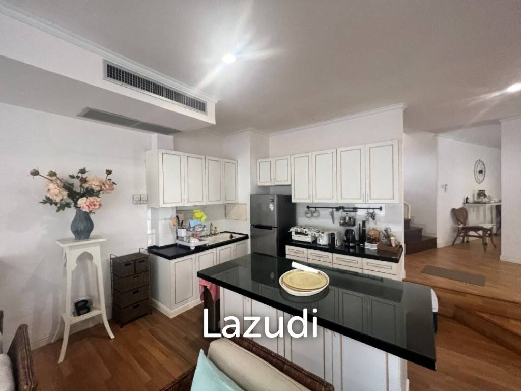 KREDSAI : 2 storey 7 bed freehold beachfront villa