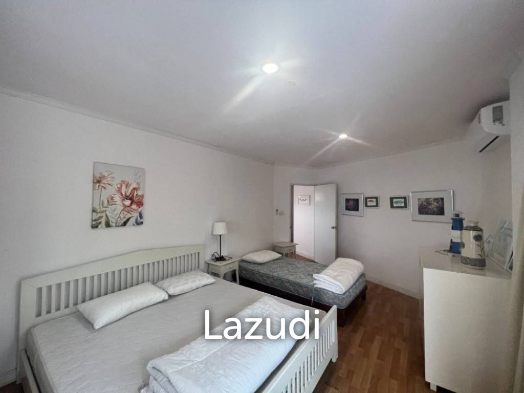 KREDSAI : 2 storey 7 bed freehold beachfront villa