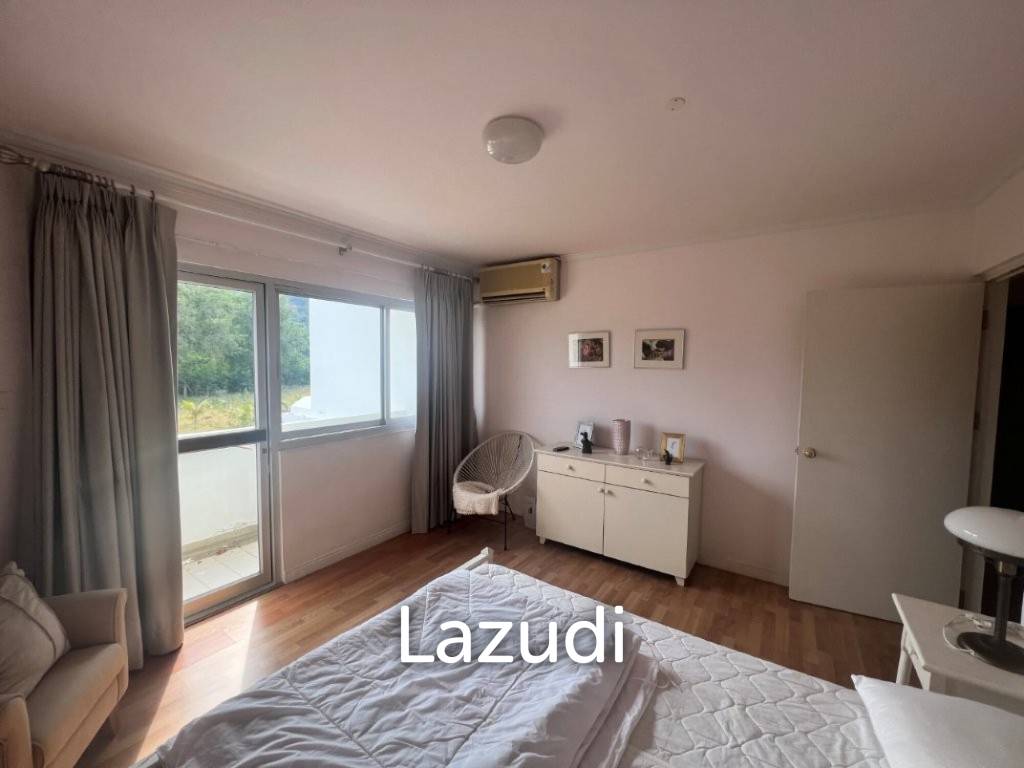 KREDSAI : 2 storey 7 bed freehold beachfront villa