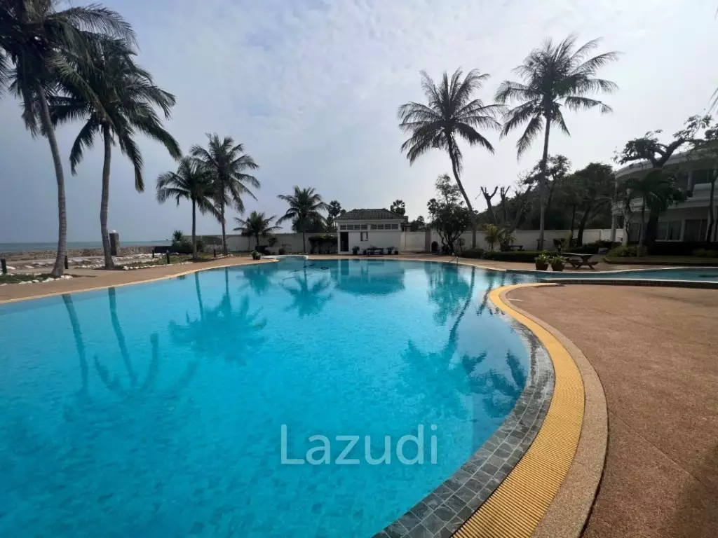 KREDSAI : 2 storey 7 bed freehold beachfront villa