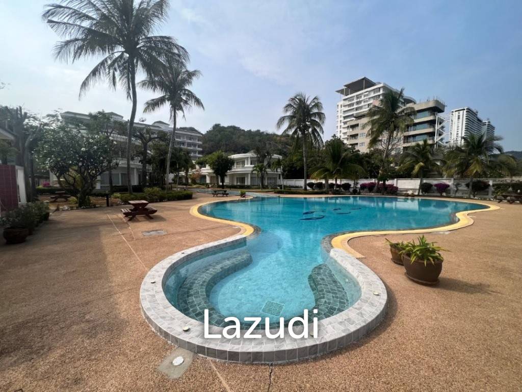 KREDSAI : 2 storey 7 bed freehold beachfront villa