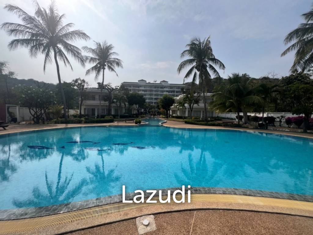 KREDSAI : 2 storey 7 bed freehold beachfront villa