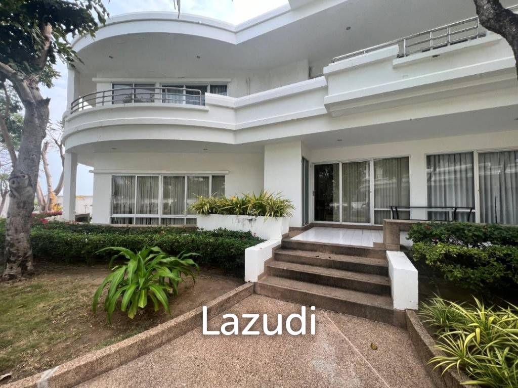 KREDSAI : 2 storey 7 bed freehold beachfront villa