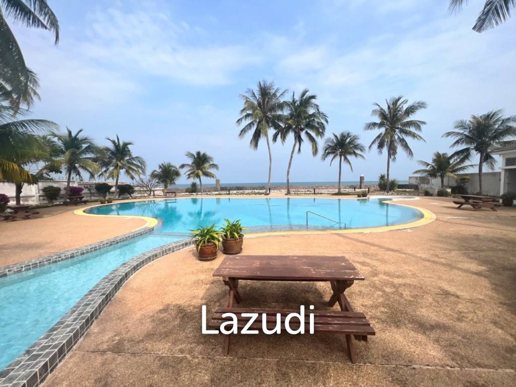 KREDSAI : 2 storey 7 bed freehold beachfront villa