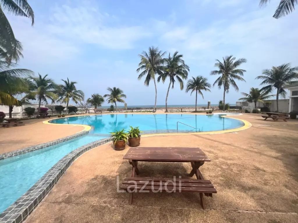 KREDSAI : 2 storey 7 bed freehold beachfront villa