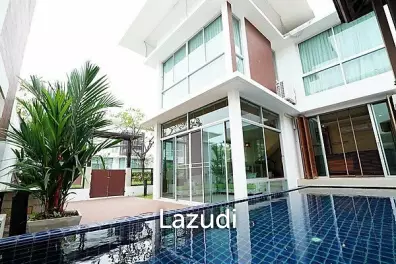 VIMANLAY: Modern 4 Bed Beachfront Pool Villa