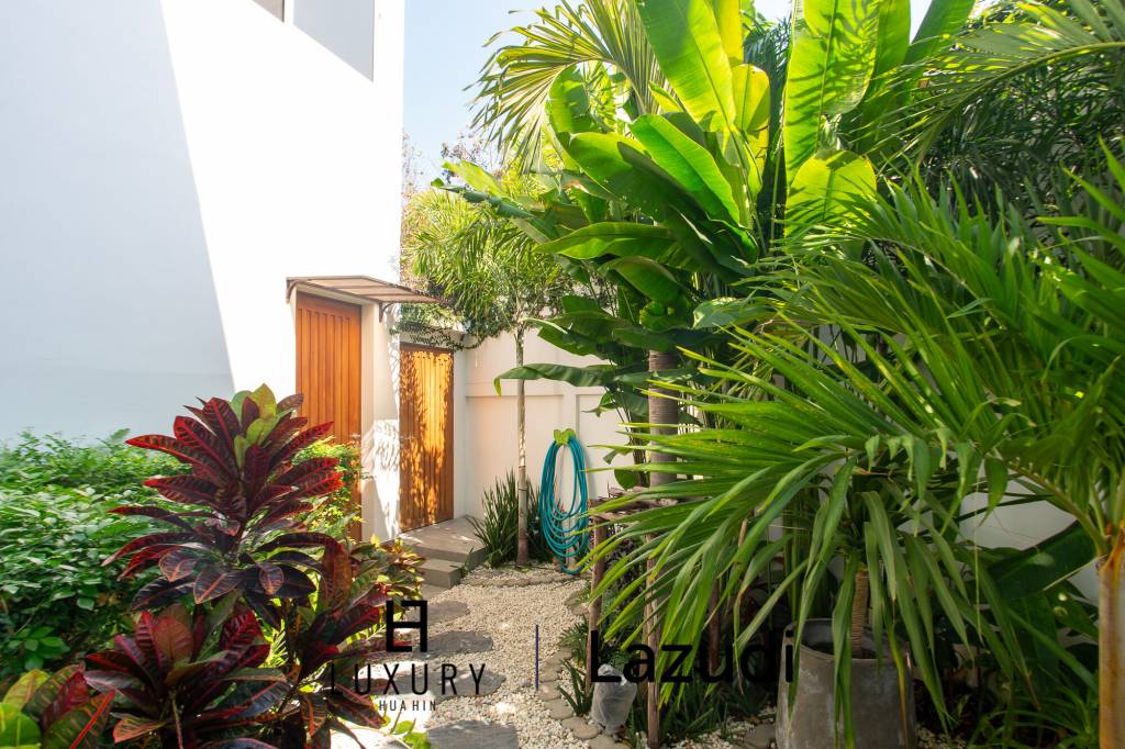 640 平方米 4 床 4 洗澡 别墅 对于 销售