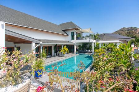 491 qm Wohnfläche / hochwertig Ausgestattet / Bergblick