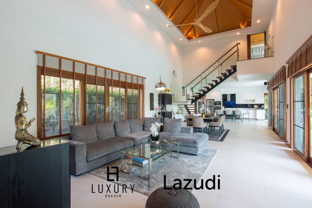 640 平方米 4 床 4 洗澡 别墅 对于 销售