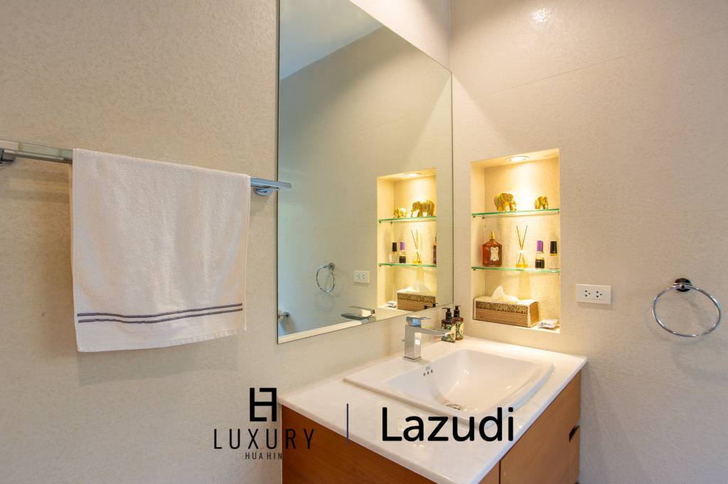 640 平方米 4 床 4 洗澡 别墅 对于 销售