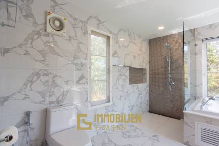 491 qm Wohnfläche / hochwertig Ausgestattet / Bergblick