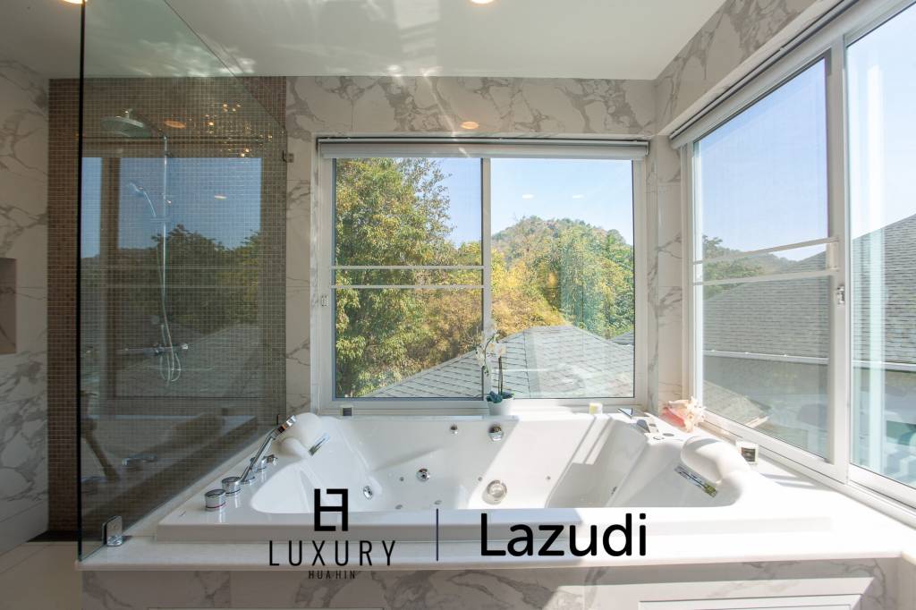 640 平方米 4 床 4 洗澡 别墅 对于 销售