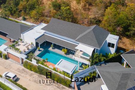 640 平方米 4 床 4 洗澡 别墅 对于 销售