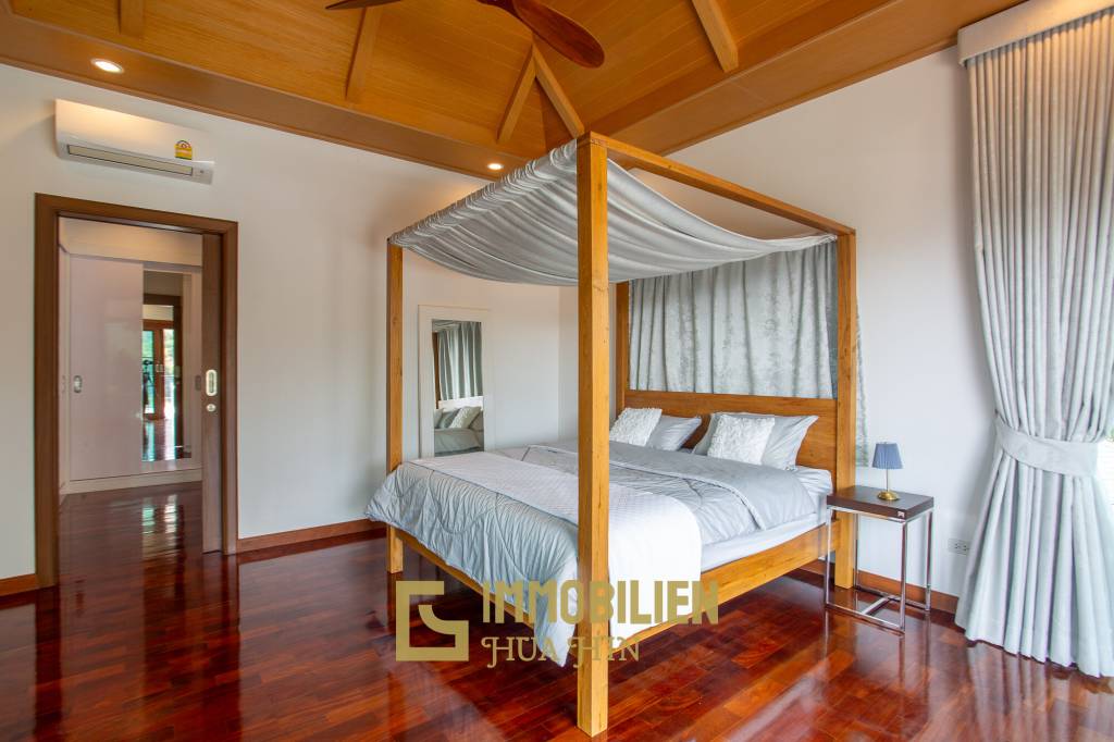 491 qm Wohnfläche / hochwertig Ausgestattet / Bergblick