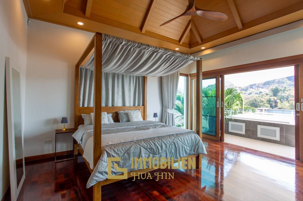 491 qm Wohnfläche / hochwertig Ausgestattet / Bergblick