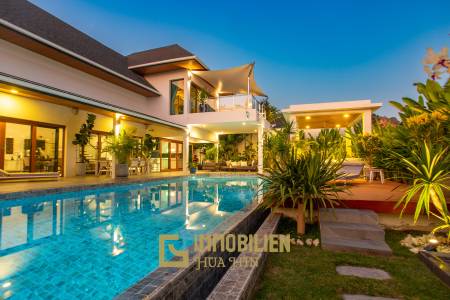 491 qm Wohnfläche / hochwertig Ausgestattet / Bergblick