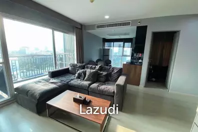 66 sqm modern 2 bed condo at Life Ratchadapisek Huai Khwang Bangkok