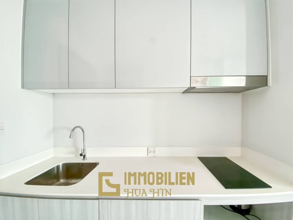 40.75 Wohnfläche / 2 Schlafzimmer / im 4. Stock