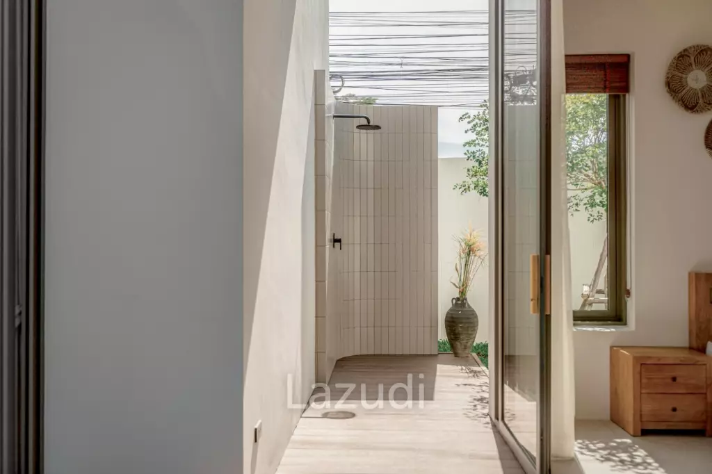 Stunning Modern Tropical Japanese Zen Villa