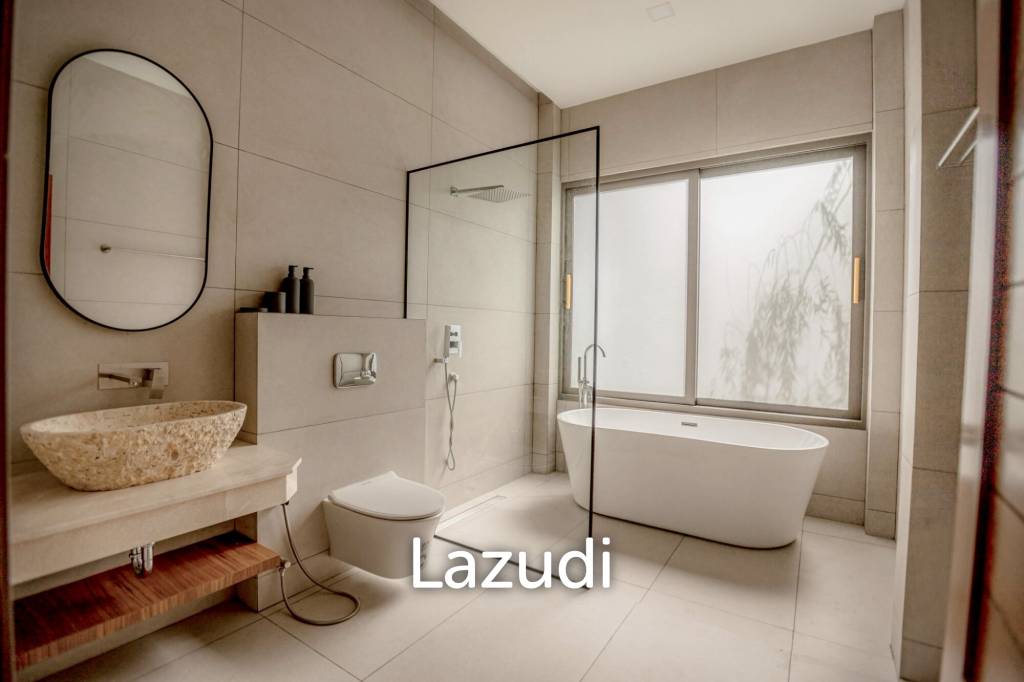 Stunning Modern Tropical Japanese Zen Villa