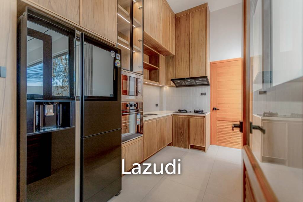 Stunning Modern Tropical Japanese Zen Villa
