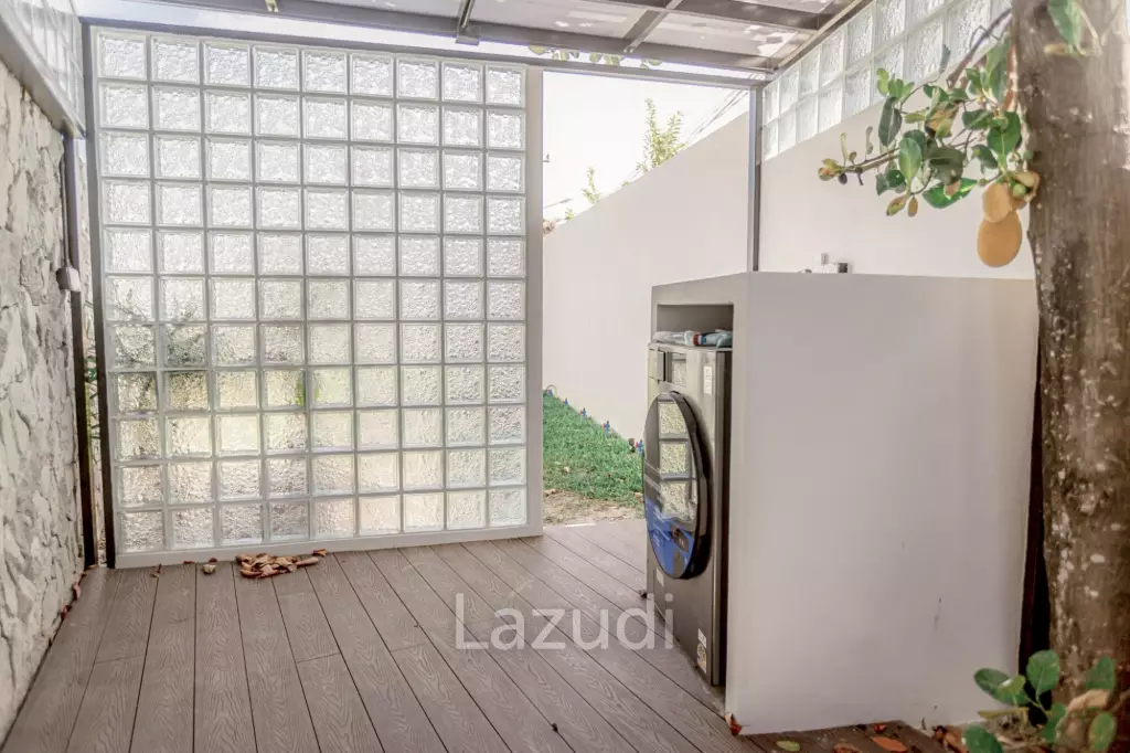 Stunning Modern Tropical Japanese Zen Villa