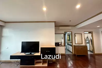 1 bedroom 1 bathroom condo 70 sqm at Baan Chao Praya for rent