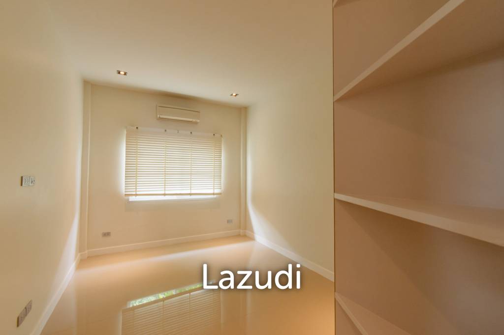 AVENUE 88  GOLD : Beautiful  3 Bed Pool Villa at Hua Hin 88