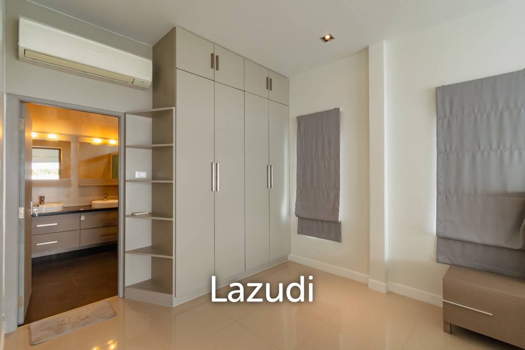 AVENUE 88  GOLD : Beautiful  3 Bed Pool Villa at Hua Hin 88