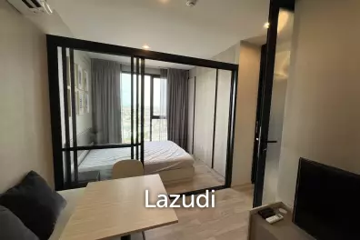 High floor 25.7 sqm condo at Ideo Mobi Sukhumvit East Point Bangna