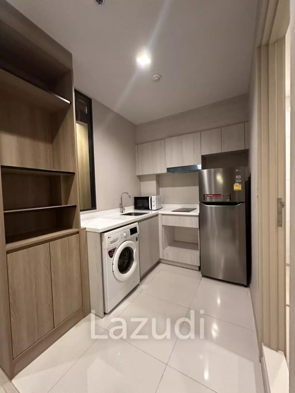 35 sqm 1 Bedroom Condo on 12A Floor at Life One Wireless Lumpini Bangkok