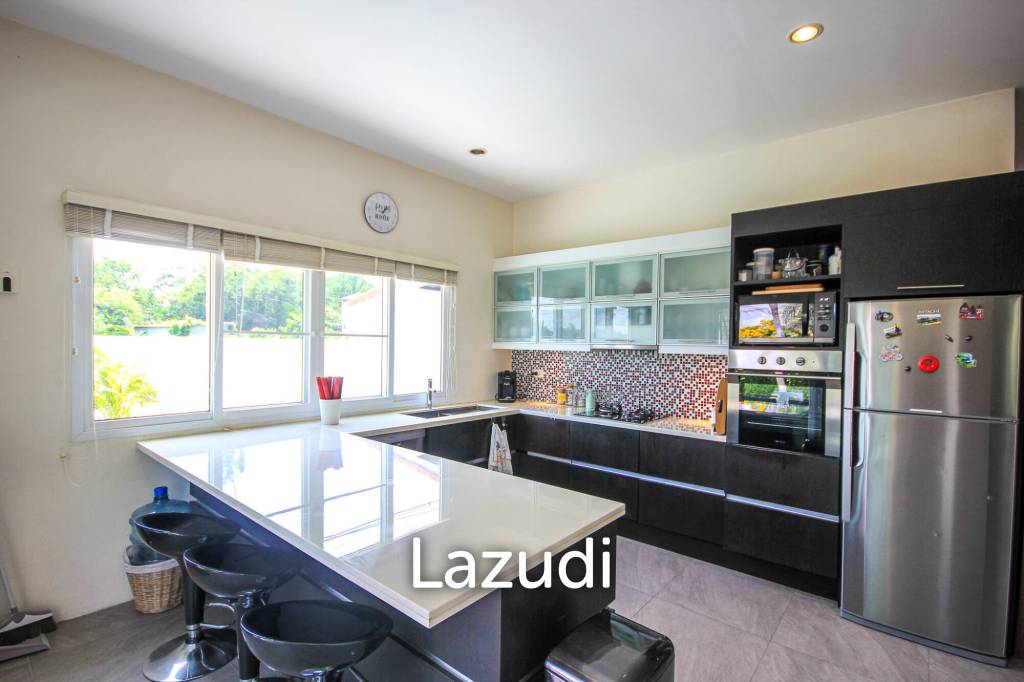 ORCHID PARADISE HOME : 3 bed corner plot pool villa