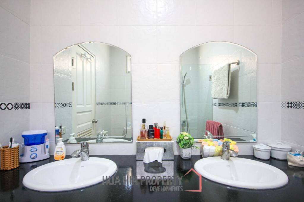 ORCHID PARADISE HOME : 3 bed corner plot pool villa