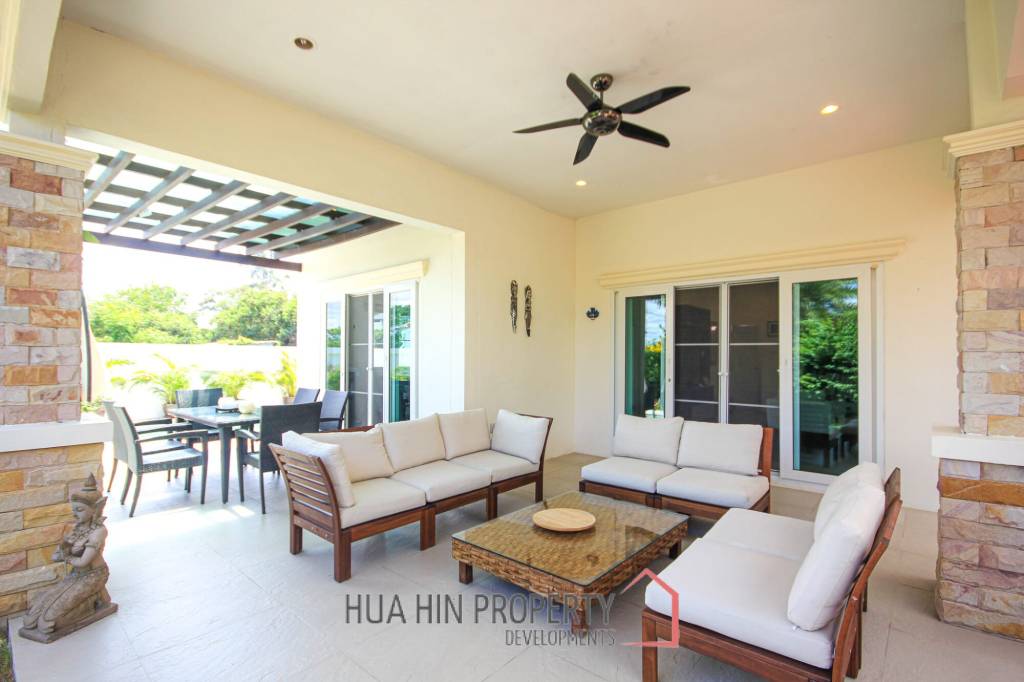 ORCHID PARADISE HOME : 3 bed corner plot pool villa