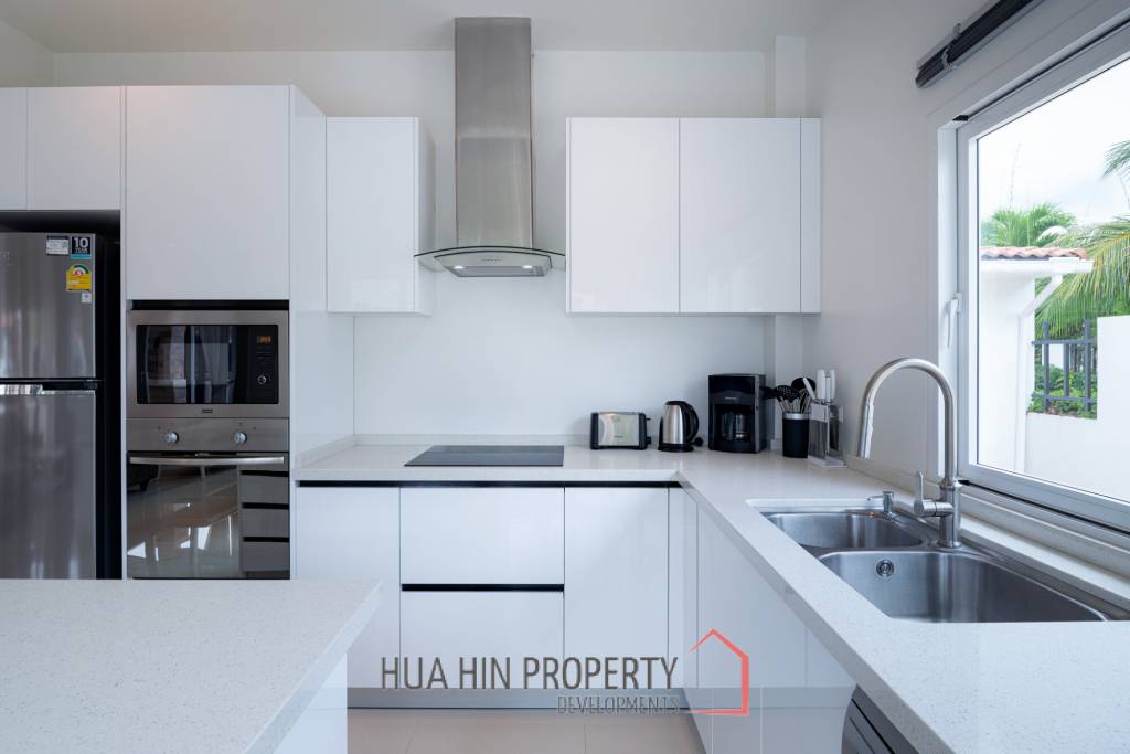 ORCHID PARADISE HOME : upgraded 4 bed pool villa