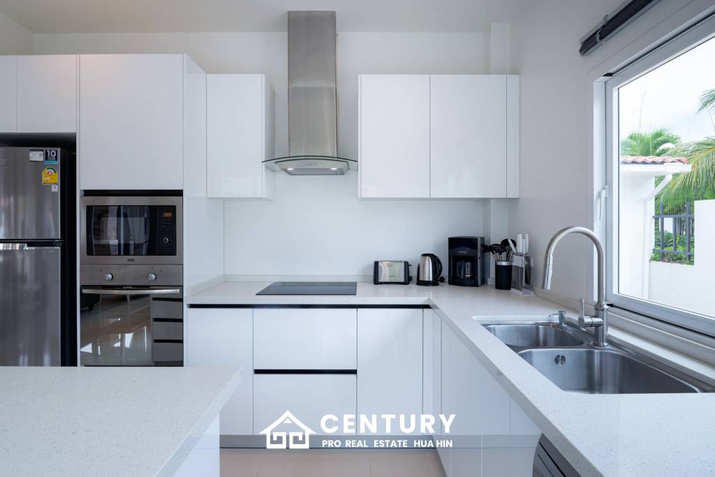 ORCHID PARADISE HOME : upgraded 4 bed pool villa