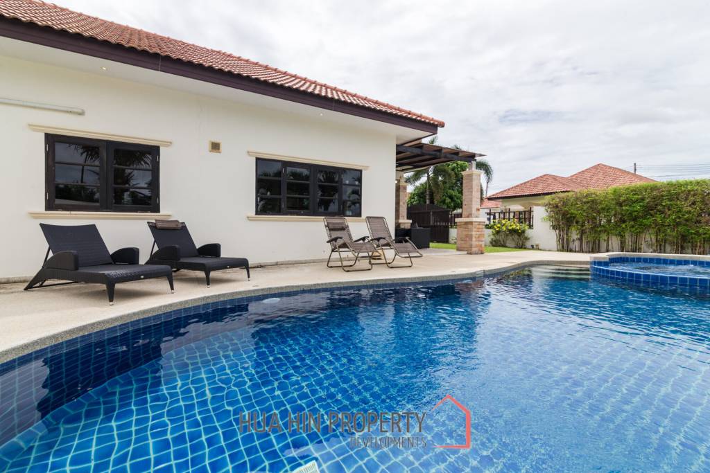 ORCIHD PARADISE HOMES : 3 bed corner plot pool villa