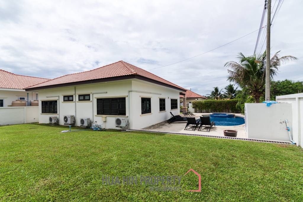 ORCIHD PARADISE HOMES : 3 bed corner plot pool villa