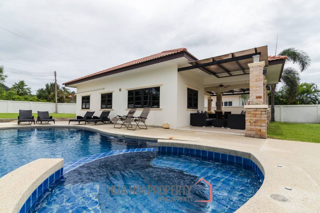 ORCIHD PARADISE HOMES : 3 bed corner plot pool villa